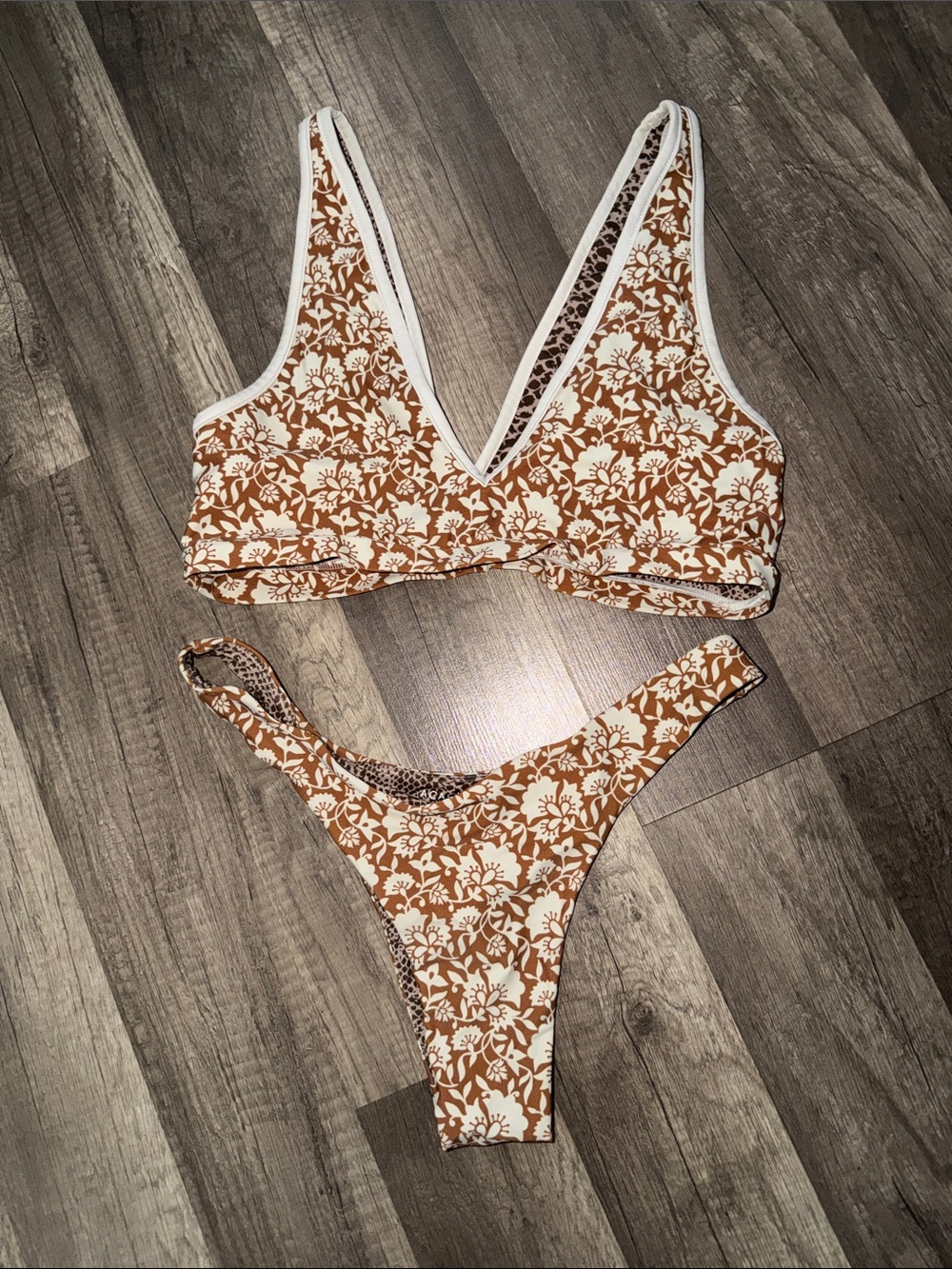 acacia swimwear Brown & White Floral V-Neck Bikini Set